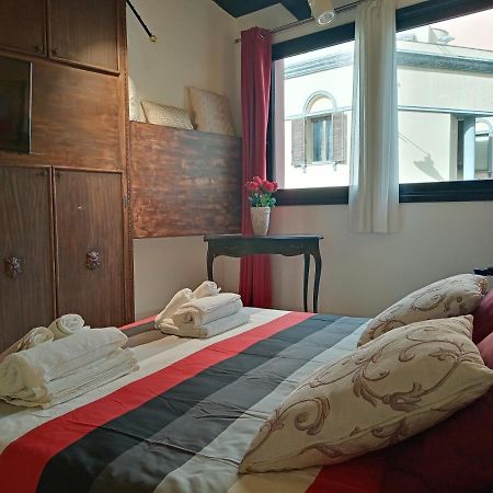 Einaudi 56 Guest House Cagliari Exterior photo