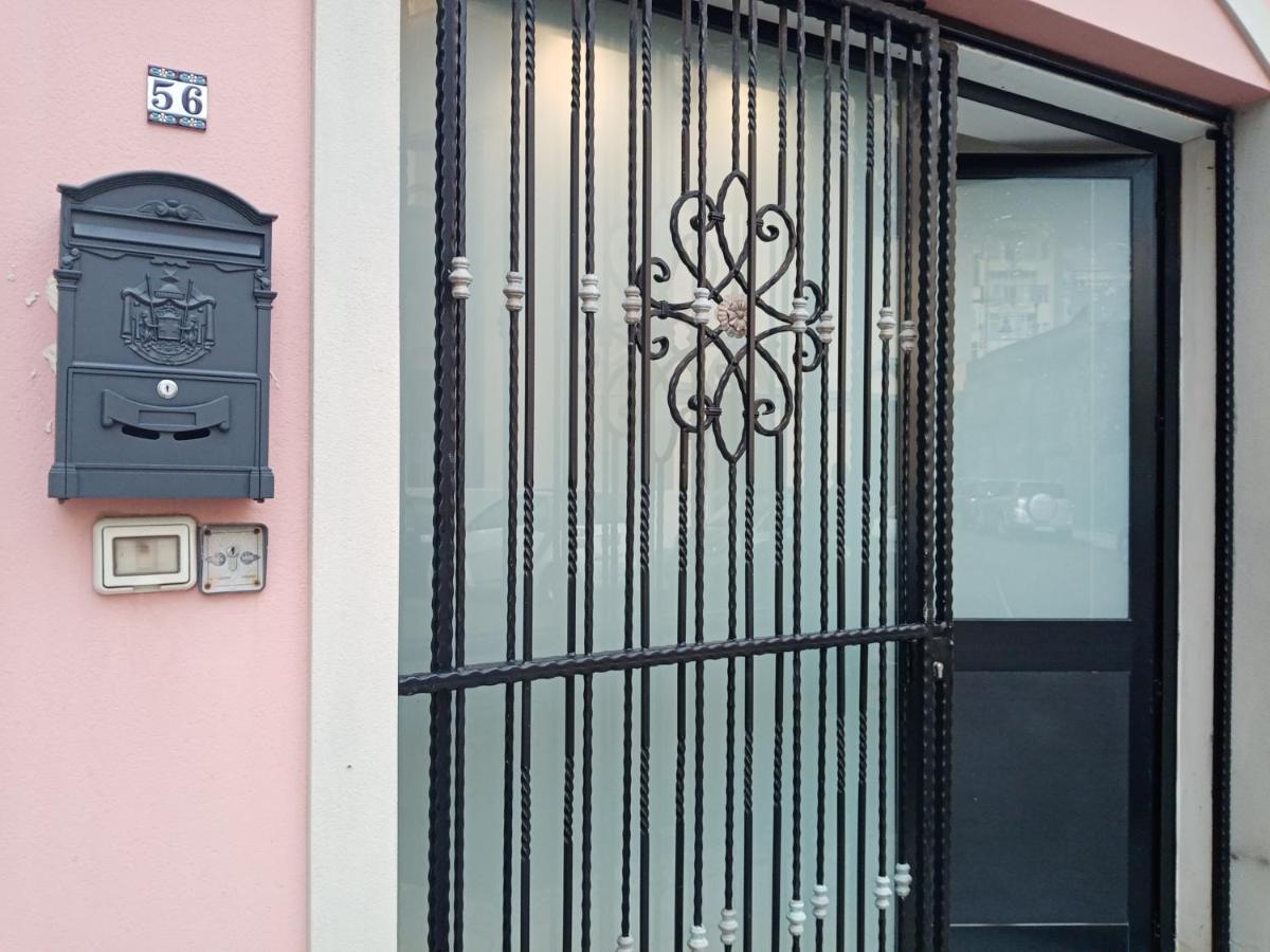 Einaudi 56 Guest House Cagliari Exterior photo